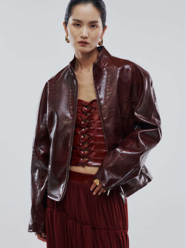 Drapierter Rock mit veganem Lederbund